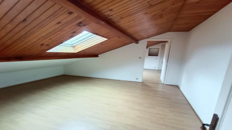 Ma-Cabane - Location Appartement SAINT-ARNOULT-EN-YVELINES, 52 m²