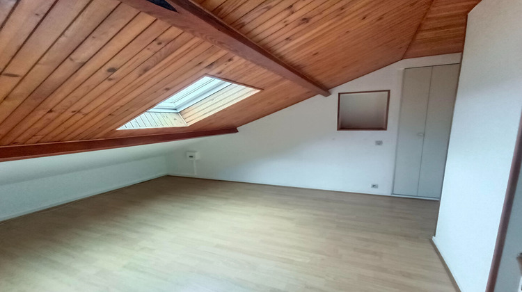 Ma-Cabane - Location Appartement SAINT-ARNOULT-EN-YVELINES, 52 m²