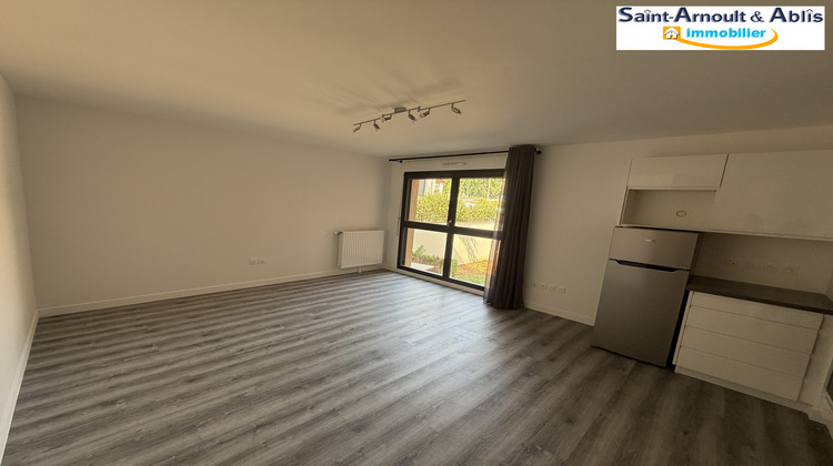 Ma-Cabane - Location Appartement Saint-Arnoult-en-Yvelines, 30 m²