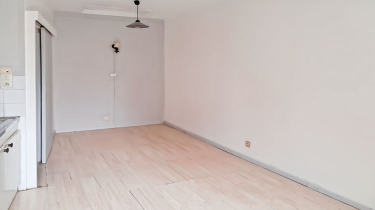 Ma-Cabane - Location Appartement SAINT-AUBIN-D'AUBIGNE, 15 m²