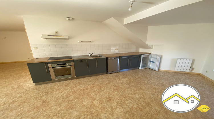 Ma-Cabane - Location Appartement Saint-Aubin-des-Châteaux, 76 m²