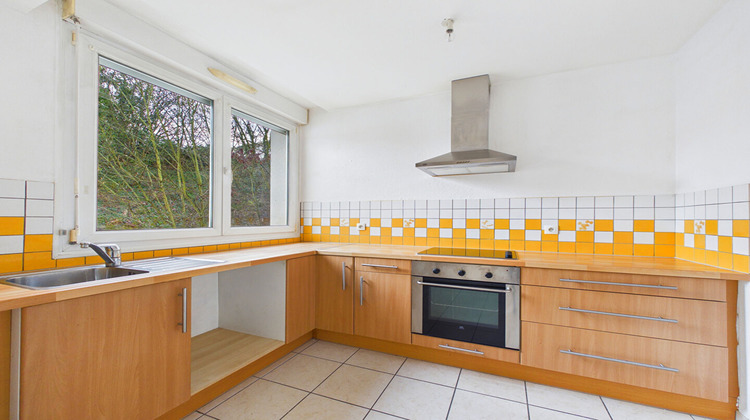 Ma-Cabane - Location Appartement SAINT-AVOLD, 79 m²