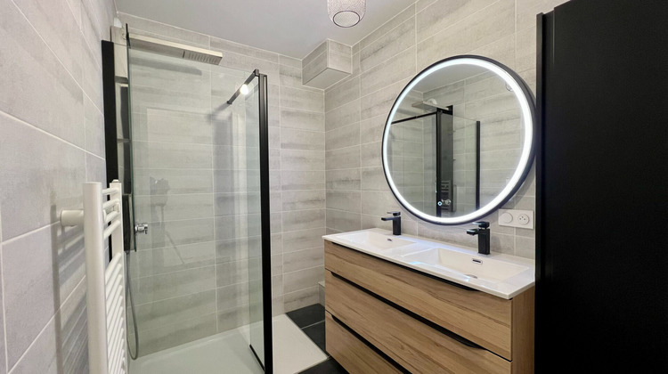 Ma-Cabane - Location Appartement SAINT-BALDOPH, 66 m²