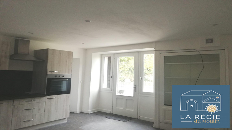 Ma-Cabane - Location Appartement SAINT-BENOIT, 50 m²