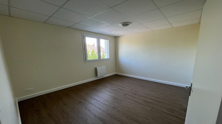 Ma-Cabane - Location Appartement SAINT-BENOIT, 42 m²