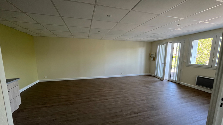 Ma-Cabane - Location Appartement SAINT-BENOIT, 42 m²