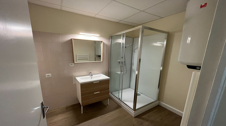 Ma-Cabane - Location Appartement SAINT-BENOIT, 42 m²