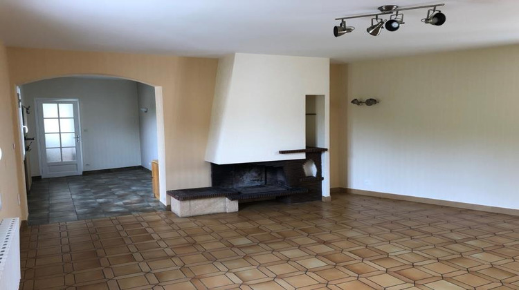 Ma-Cabane - Location Appartement SAINT-BENOIT, 106 m²