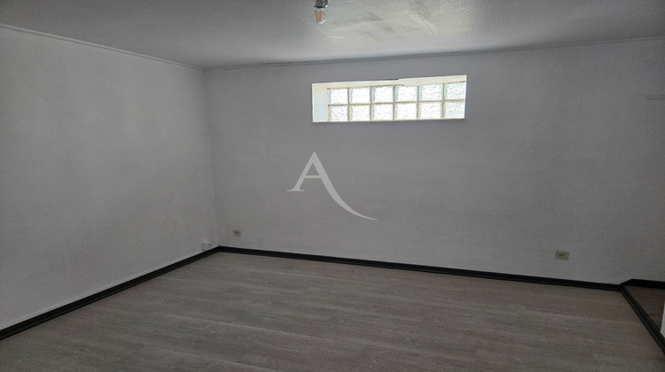 Ma-Cabane - Location Appartement SAINT-BENOIT-DE-CARMAUX, 42 m²