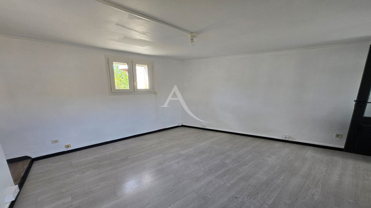 Ma-Cabane - Location Appartement SAINT-BENOIT-DE-CARMAUX, 42 m²