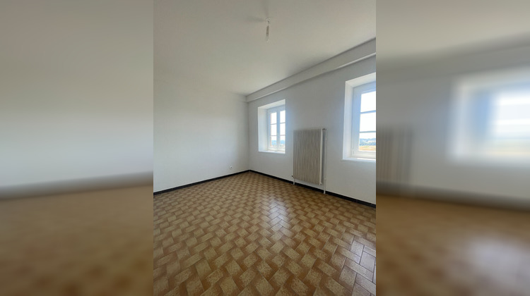 Ma-Cabane - Location Appartement SAINT-BONNET-LE-CHATEAU, 70 m²