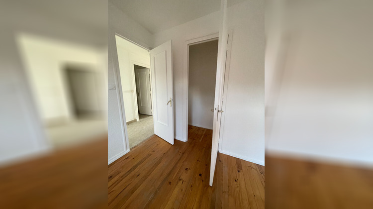 Ma-Cabane - Location Appartement SAINT-BONNET-LE-CHATEAU, 43 m²