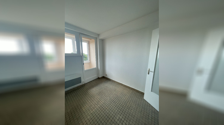 Ma-Cabane - Location Appartement SAINT-BONNET-LE-CHATEAU, 43 m²