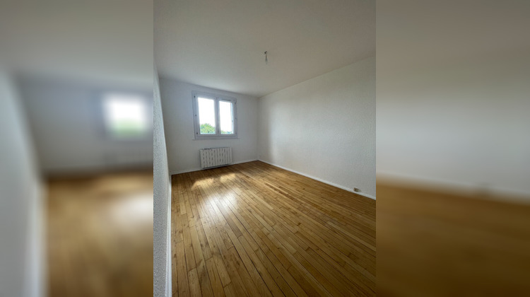 Ma-Cabane - Location Appartement SAINT-BONNET-LE-CHATEAU, 43 m²