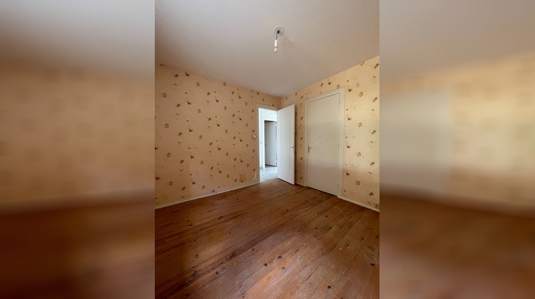 Ma-Cabane - Location Appartement SAINT-BONNET-LE-CHATEAU, 69 m²