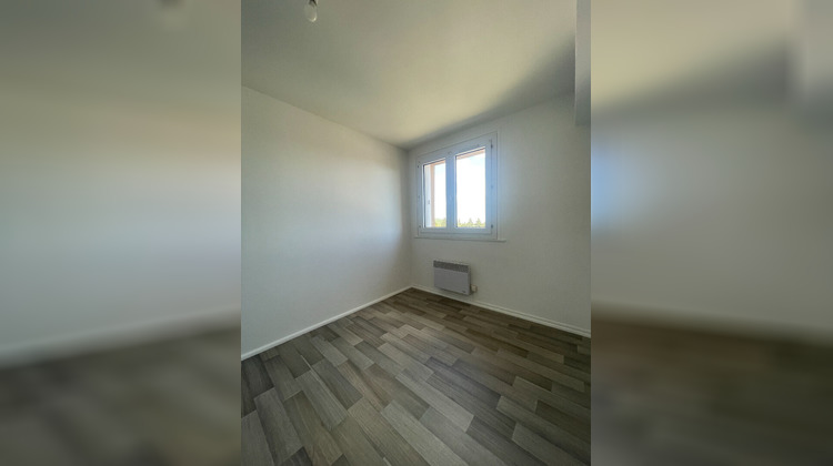 Ma-Cabane - Location Appartement SAINT-BONNET-LE-CHATEAU, 74 m²