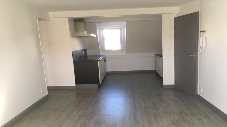 Ma-Cabane - Location Appartement SAINT-BRIEUC, 40 m²