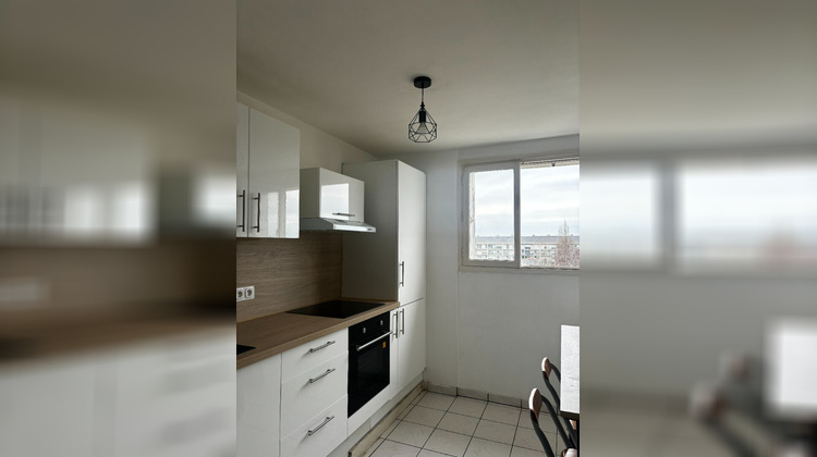 Ma-Cabane - Location Appartement SAINT-BRIEUC, 67 m²