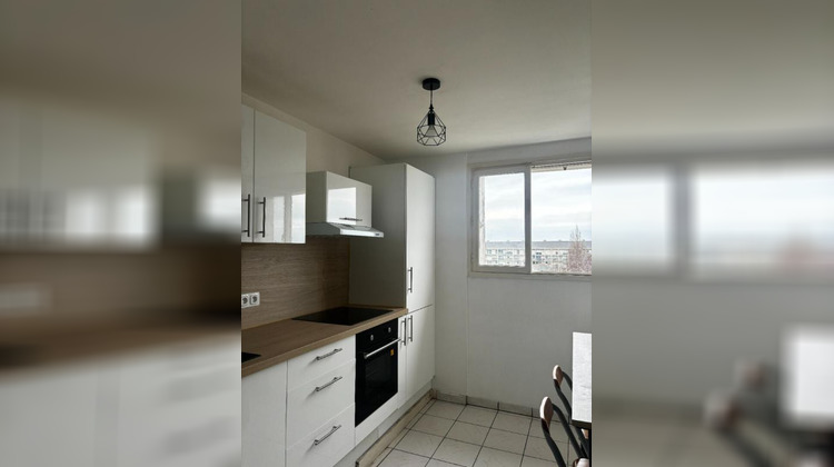 Ma-Cabane - Location Appartement SAINT BRIEUC, 67 m²