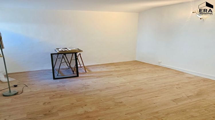 Ma-Cabane - Location Appartement SAINT-CANNAT, 85 m²