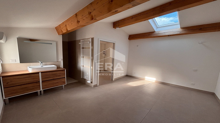 Ma-Cabane - Location Appartement SAINT-CANNAT, 55 m²