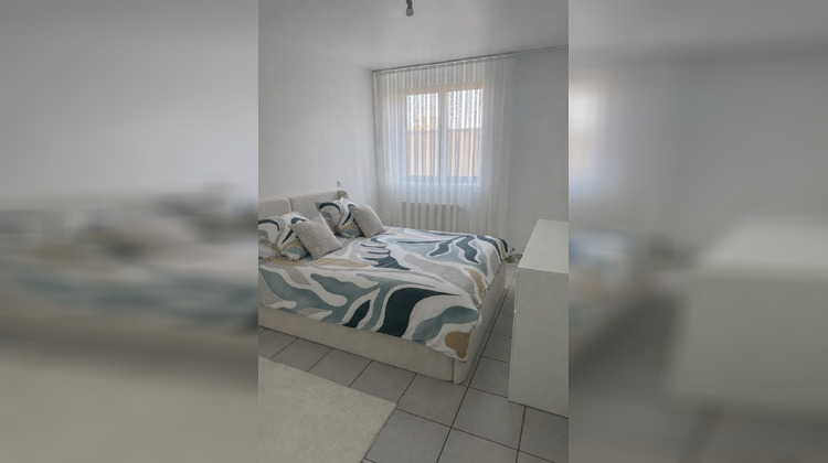 Ma-Cabane - Location Appartement SAINT-CHAMOND, 85 m²