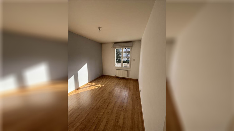 Ma-Cabane - Location Appartement SAINT CHAMOND, 69 m²