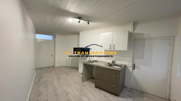 Ma-Cabane - Location Appartement Saint-Chamond, 25 m²