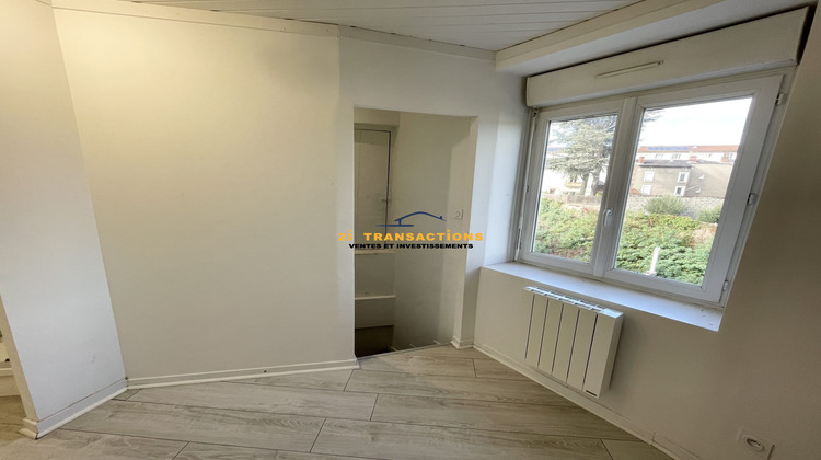 Ma-Cabane - Location Appartement Saint-Chamond, 25 m²