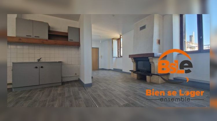 Ma-Cabane - Location Appartement Saint-Chély-d'Apcher, 60 m²