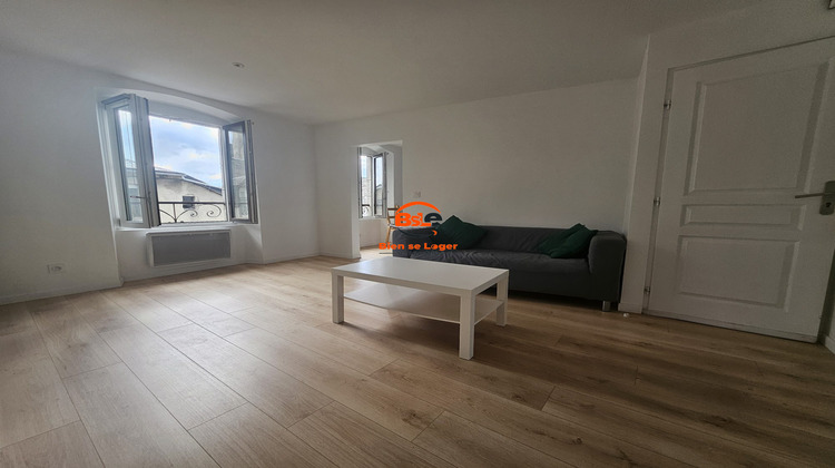 Ma-Cabane - Location Appartement Saint-Chély-d'Apcher, 39 m²