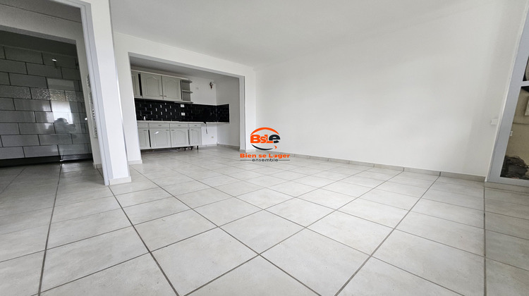 Ma-Cabane - Location Appartement Saint-Chély-d'Apcher, 34 m²