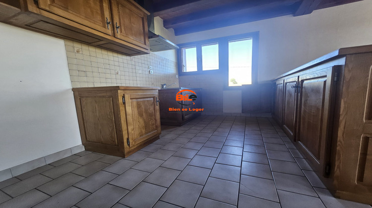 Ma-Cabane - Location Appartement Saint-Chély-d'Apcher, 83 m²