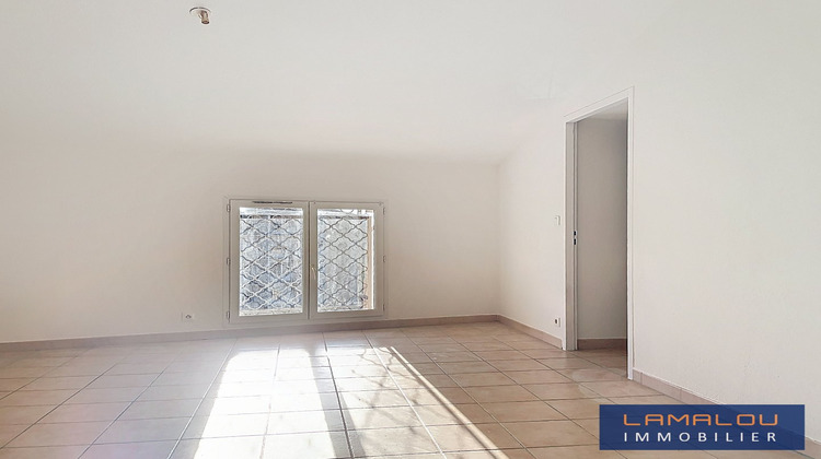 Ma-Cabane - Location Appartement SAINT CHINIAN, 50 m²