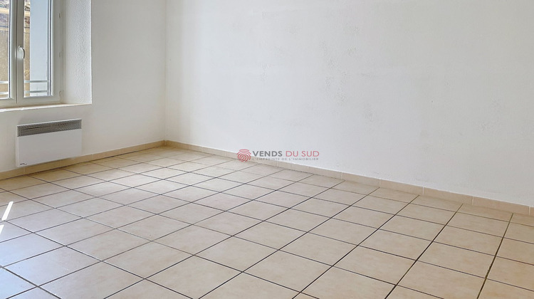Ma-Cabane - Location Appartement SAINT CHINIAN, 62 m²