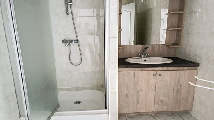 Ma-Cabane - Location Appartement Saint-Chinian, 40 m²