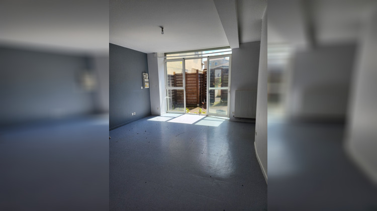 Ma-Cabane - Location Appartement Saint Christo en Jarez, 59 m²