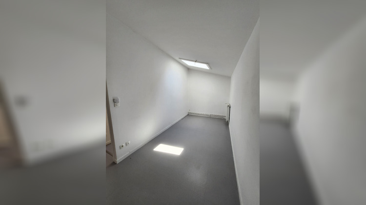 Ma-Cabane - Location Appartement Saint Christo en Jarez, 59 m²