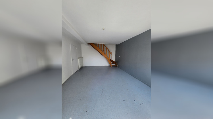 Ma-Cabane - Location Appartement SAINT-CHRISTO-EN-JAREZ, 59 m²