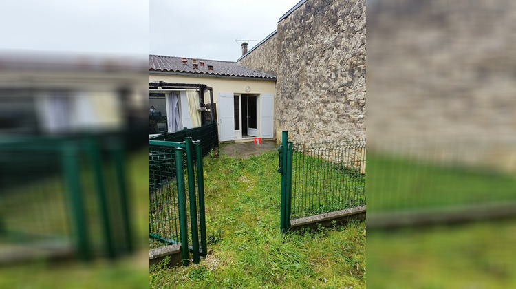 Ma-Cabane - Location Appartement Saint-Christoly-de-Blaye, 47 m²