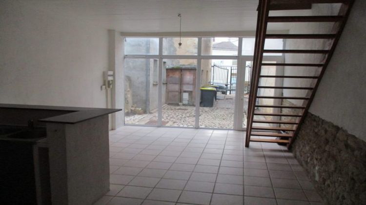 Ma-Cabane - Location Appartement Saint-Ciers-sur-Gironde, 47 m²