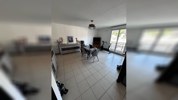 Ma-Cabane - Location Appartement Saint-Clair-de-la-Tour, 62 m²