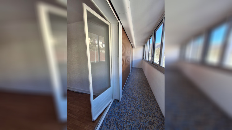 Ma-Cabane - Location Appartement SAINT-CLAUDE, 60 m²