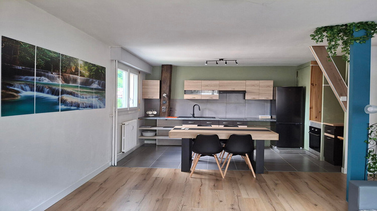 Ma-Cabane - Location Appartement SAINT-CLAUDE, 45 m²
