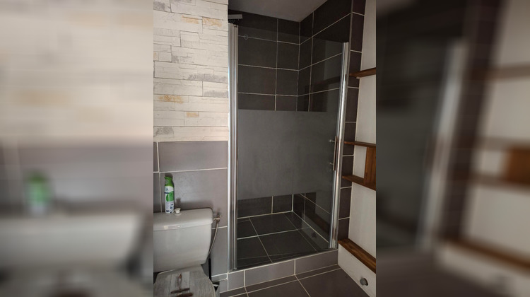 Ma-Cabane - Location Appartement SAINT-CLAUDE, 45 m²