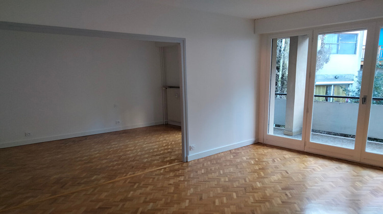 Ma-Cabane - Location Appartement SAINT-CLAUDE, 72 m²