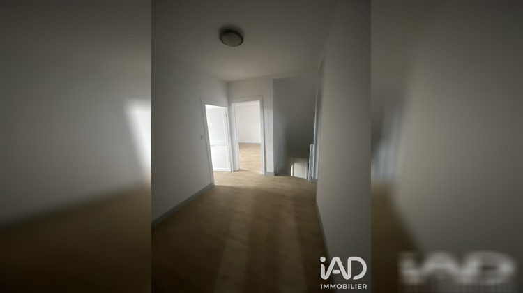 Ma-Cabane - Location Appartement Saint-Cyr, 80 m²