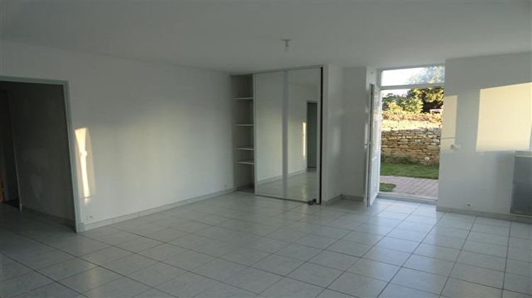 Ma-Cabane - Location Appartement SAINT-CYR-EN-TALMONDAIS, 75 m²