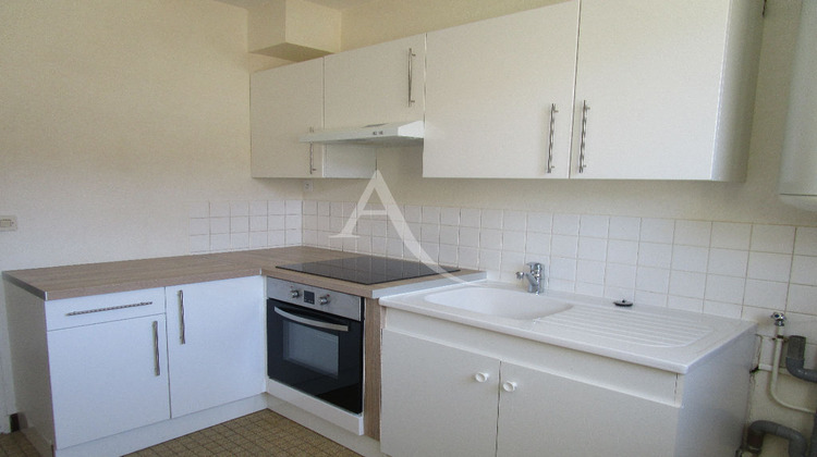 Ma-Cabane - Location Appartement SAINT-CYR-EN-VAL, 56 m²