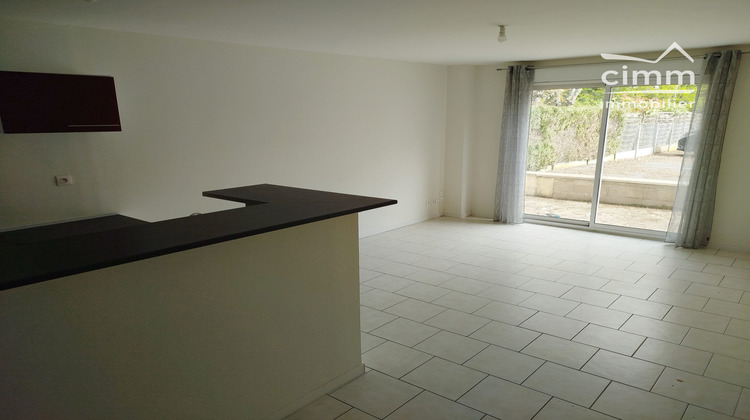 Ma-Cabane - Location Appartement Saint-Cyr-en-Val, 48 m²